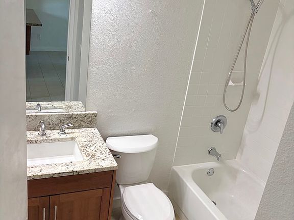4th image of 94-543 Lumiaina St APT U105