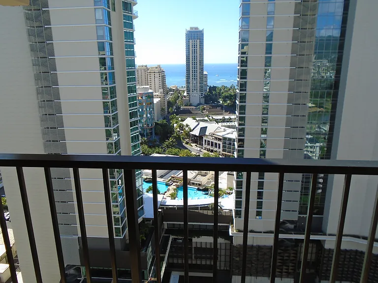2140 Kuhio Ave #2407 — Photo 10