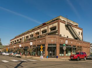 7870 SE 13th Ave APT 203, Portland, OR 97202