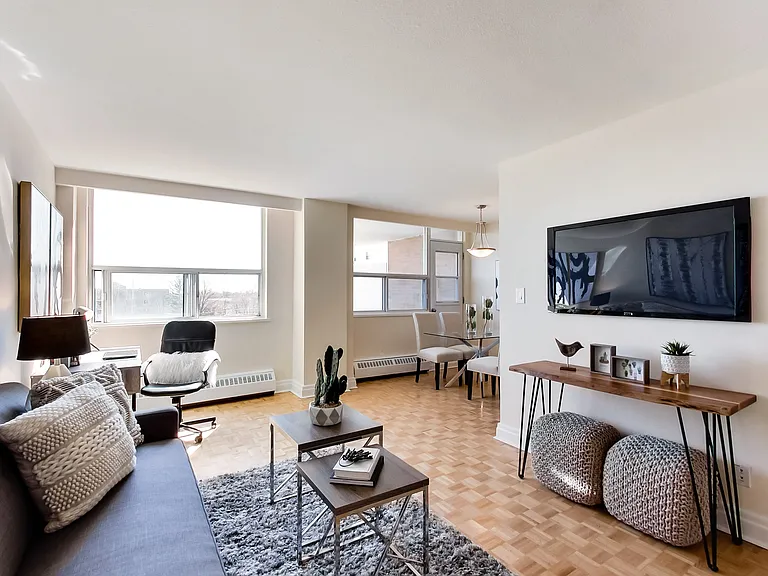 101 Cosburn Ave #104 — Photo 47