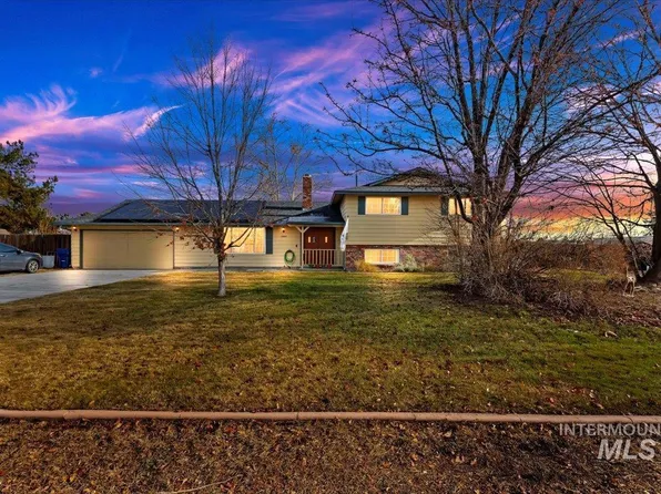 5466 S Saddle St, Boise, ID 83709