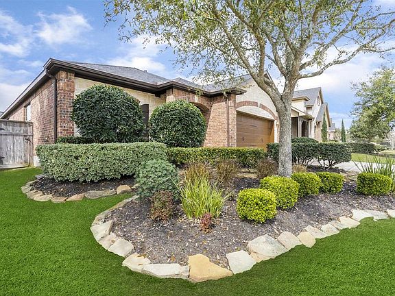 2nd image of 6226 Harmony Park Ln