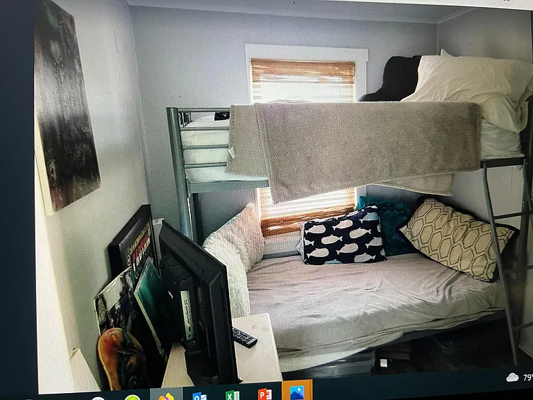 227 2nd Ave #1/2 — Photo 7