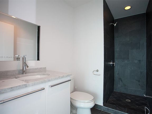 5th image of 900 Biscayne Blvd APT 2906