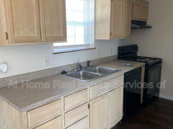 3339 E Southern Hills Blvd APT C