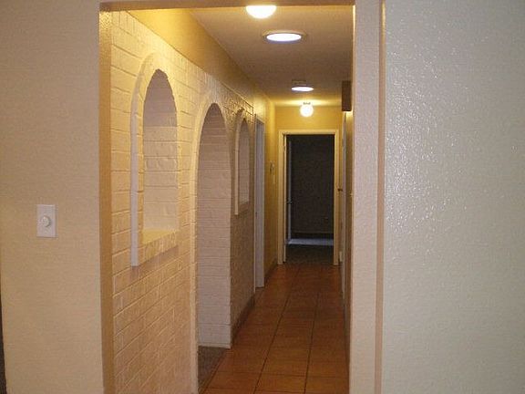 5th image of 4613 Garden Ln