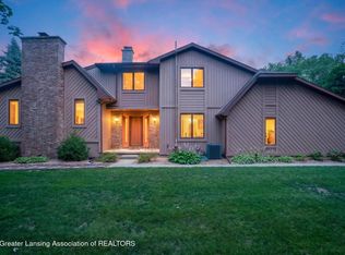 8360 E Five Point Hwy, Eaton Rapids, MI 48827