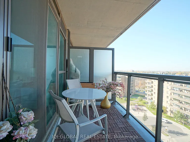 80 Esther Lorrie Dr #1022 — Photo 37