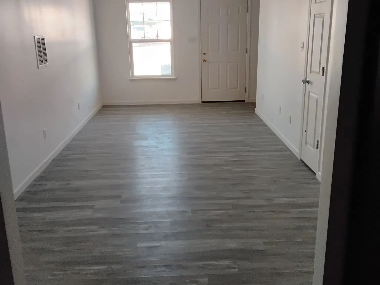 7633 Blackberry Ln — Photo 4
