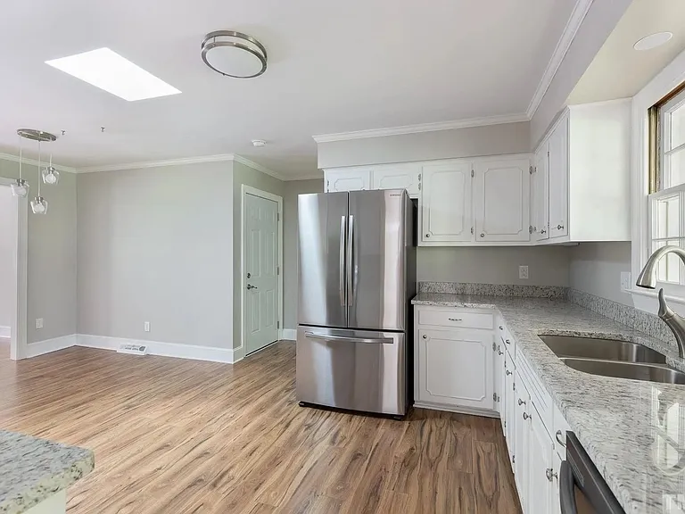 4600 Joyner Pl — Photo 28