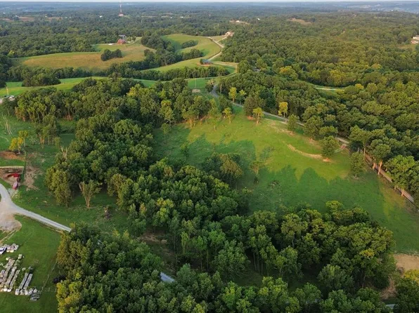 1416 Junction Pike, Berry, KY 41003