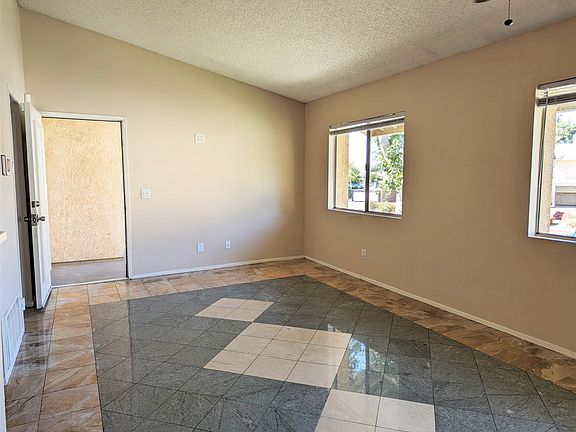 3rd image of 3653 Oak Creek Dr Unit D