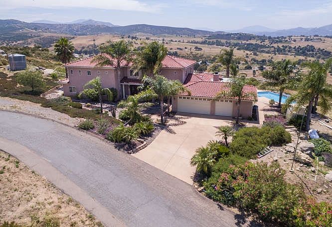 1st image of 18493 Paseo Pantera