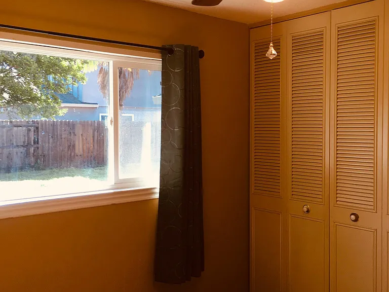 9001 Feather River Way — Photo 37