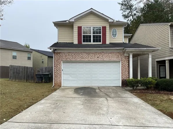 4461 Ravenwood Dr, Union City, GA 30291