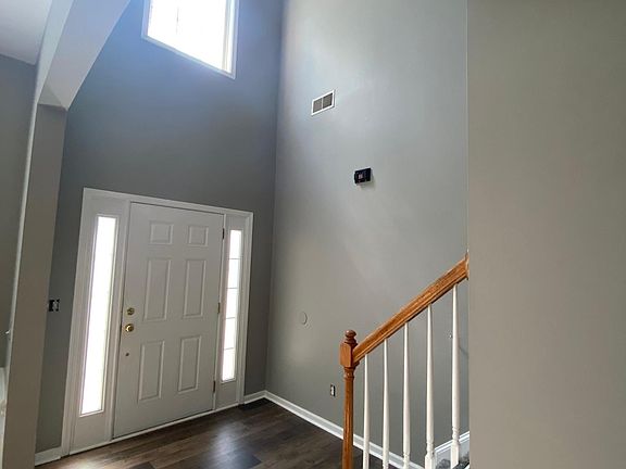 2nd image of 121 Morrocroft Ln