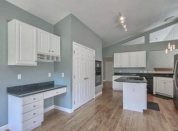 4th image of 548 Eagles Nest Ct