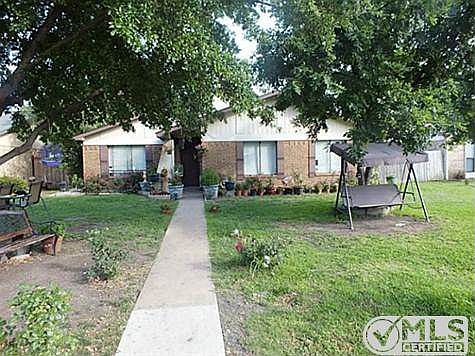 3rd image of 2212 Nolan Dr