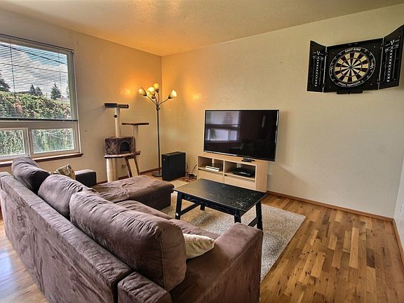4th image of 9409 126th St E