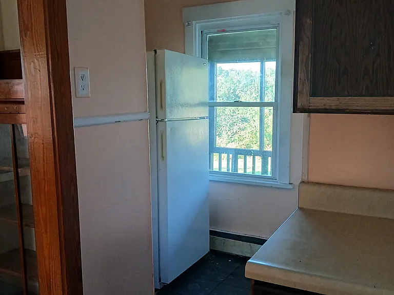 515 Giffin Ave — Photo 7