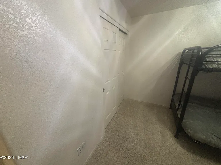 140 Lafayette Ln — Photo 20
