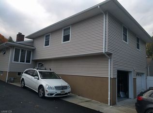 366 W Prospect Ave, Keyport, NJ 07735