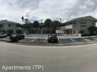 1017 SE 22nd Ave APT 204, Pompano Beach, FL 33062