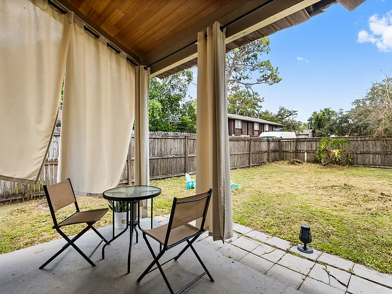 12250 Huntsman Ln — Photo 25