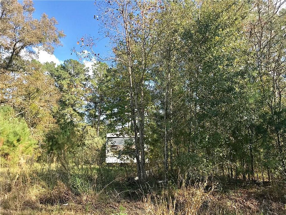 2nd image of 214 Sarah Ln