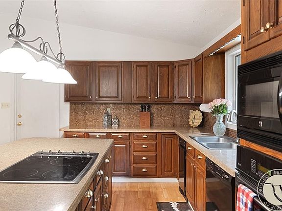 4th image of 3043 Lloyd Mangrum Ln