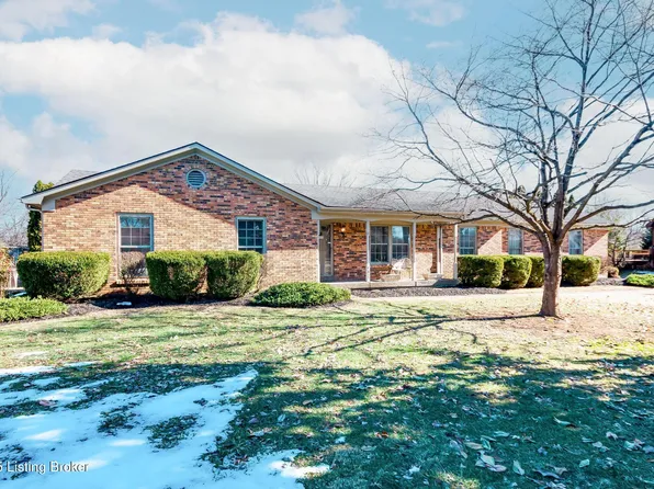 4815 Running Fox Dr, Shepherdsville, KY 40165