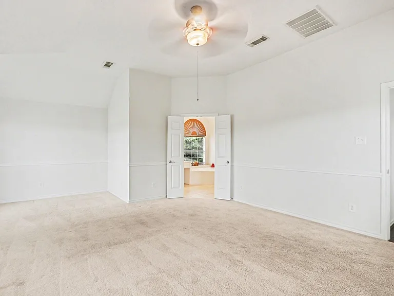 16434 Redcrest Dr — Photo 23
