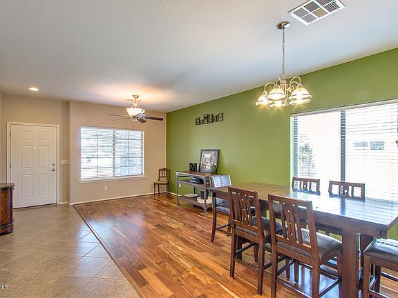 5th image of 1842 N Lorretta Pl
