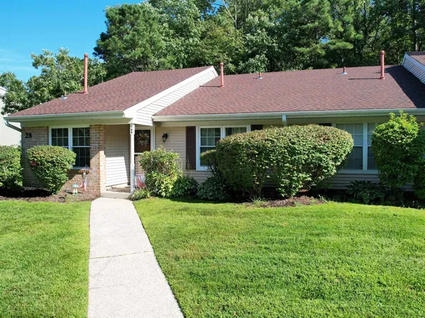 164 Club Pl #164, Galloway, NJ 08205