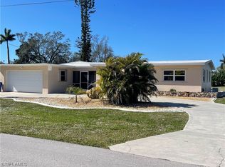 1399 Harbor View Dr, North Fort Myers, FL 33917