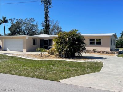 1399 Harbor View Dr, North Fort Myers, FL, 33917