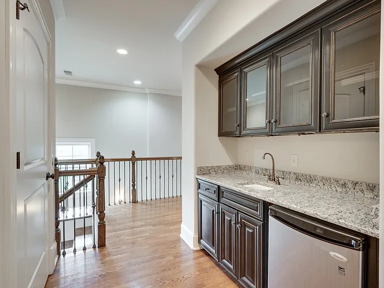 7 Crooked Stick Ln — Photo 16