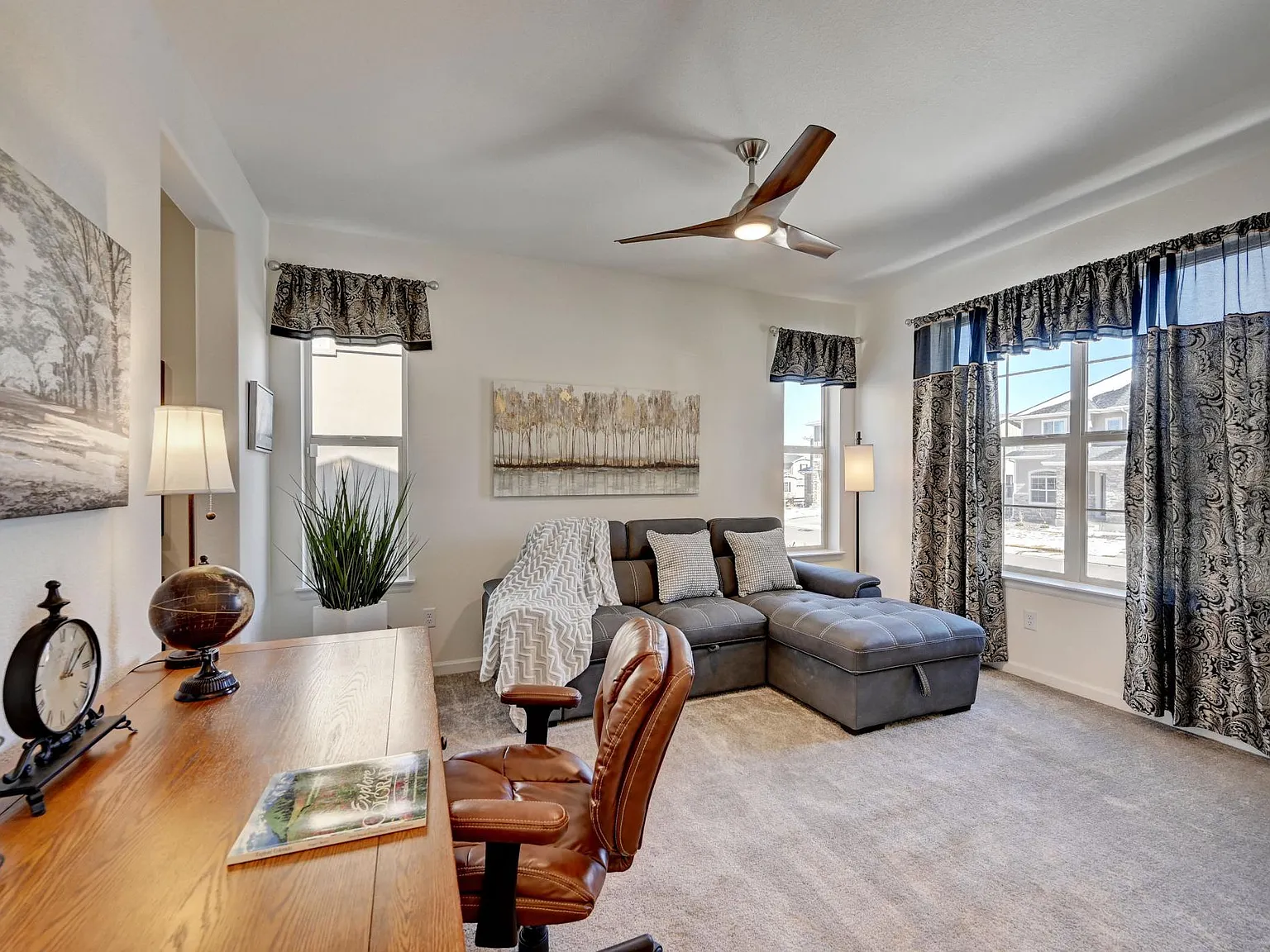 6 bed, 4.5 bath, 3640 sqft, $4,900 — Photo 3