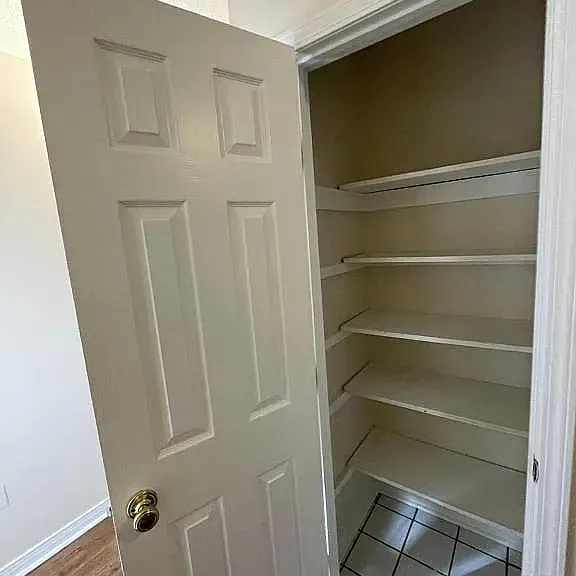 129 Mead Ct — Photo 12