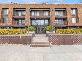 20933 26th Ave, Flushing, NY