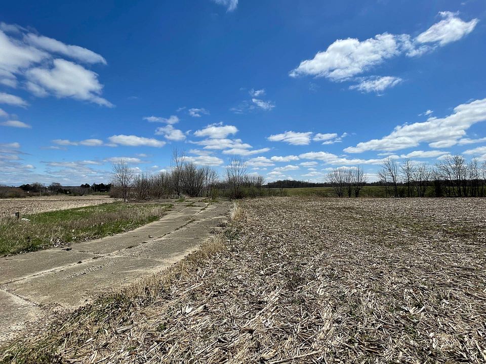 1st image of 10593 E Lincoln Way