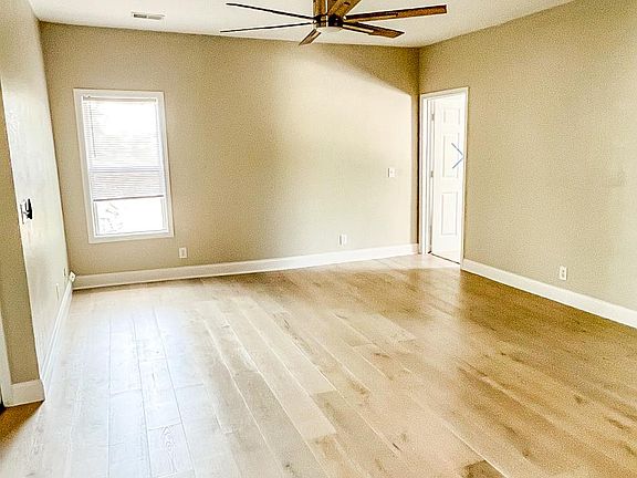 4th image of 136 Clark Ave #2