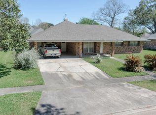 243 Kirkley Pl E, Baton Rouge, LA 70815