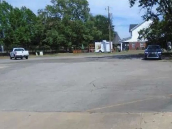 1122 N El Paso Ave #1, Russellville, AR 72801