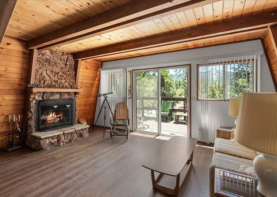 1st image of 1011 Butte Ave