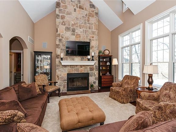 3rd image of 10577 Reel Creek Ln