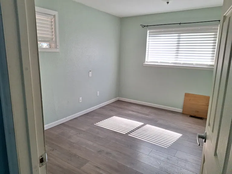 2435 Airport Rd — Photo 7