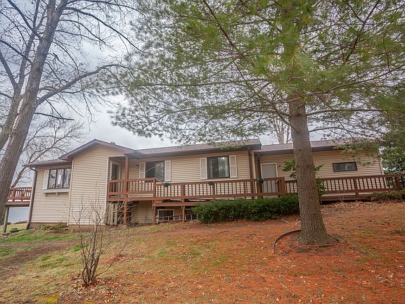 4th image of 2514 Candlewick Dr SE