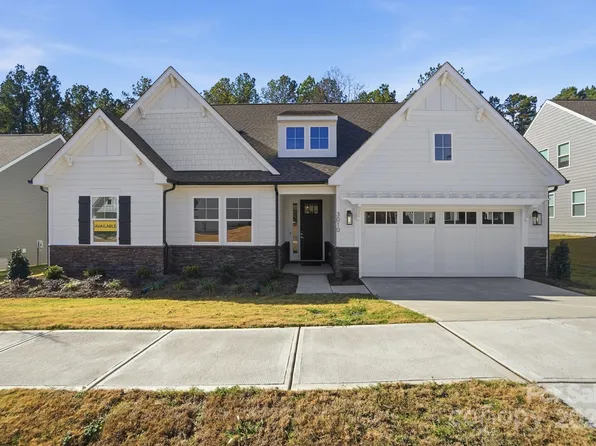3010 Cedar Falls Dr, Waxhaw, NC 28173