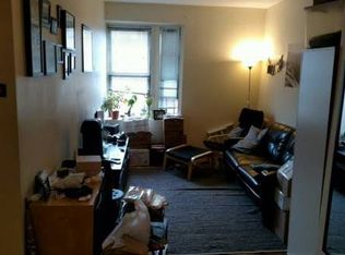 3192 30th St #3F, Astoria, NY 11106
